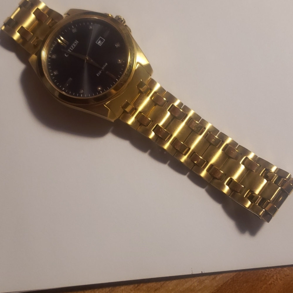 Mens Citizen Eco Drive Gold Watch